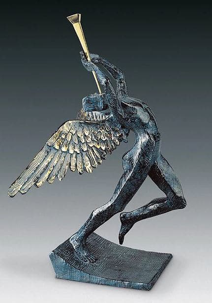 Picture of a bonze sculpture in edition by Salvador Dali, artist represented at Galerie Montmartre, Paris, France