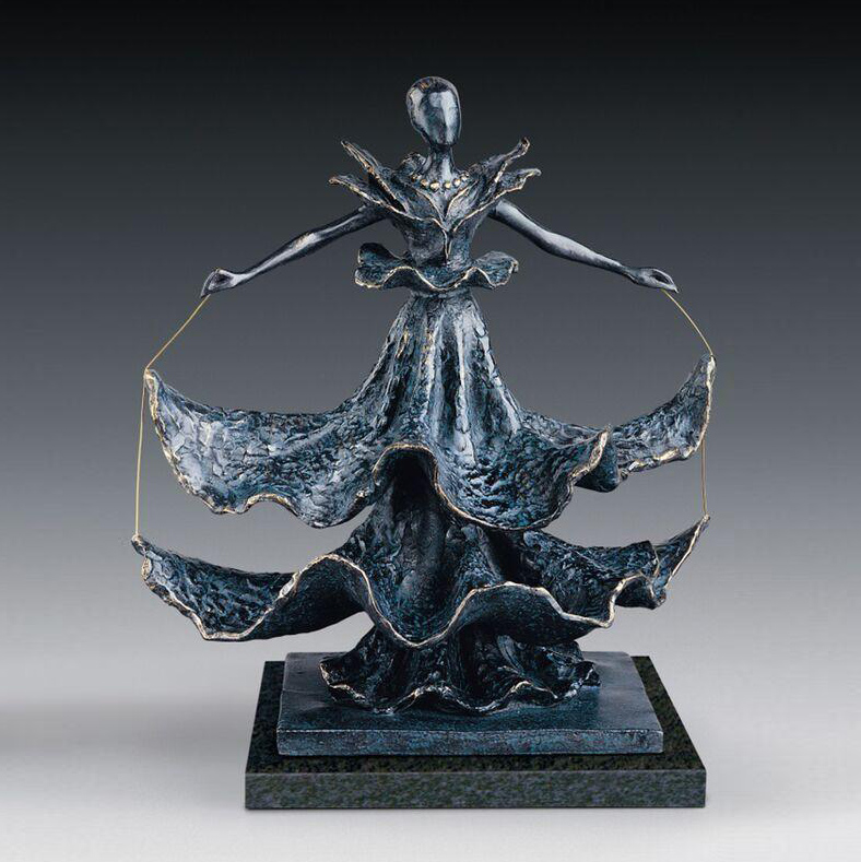 Picture of a bonze sculpture in edition by Salvador Dali, artist represented at Galerie Montmartre, Paris, France