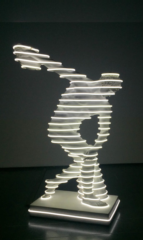 Picture of a marble sculpture by french artist Leo Caillard, represented at Galerie Montmartre, Paris, France