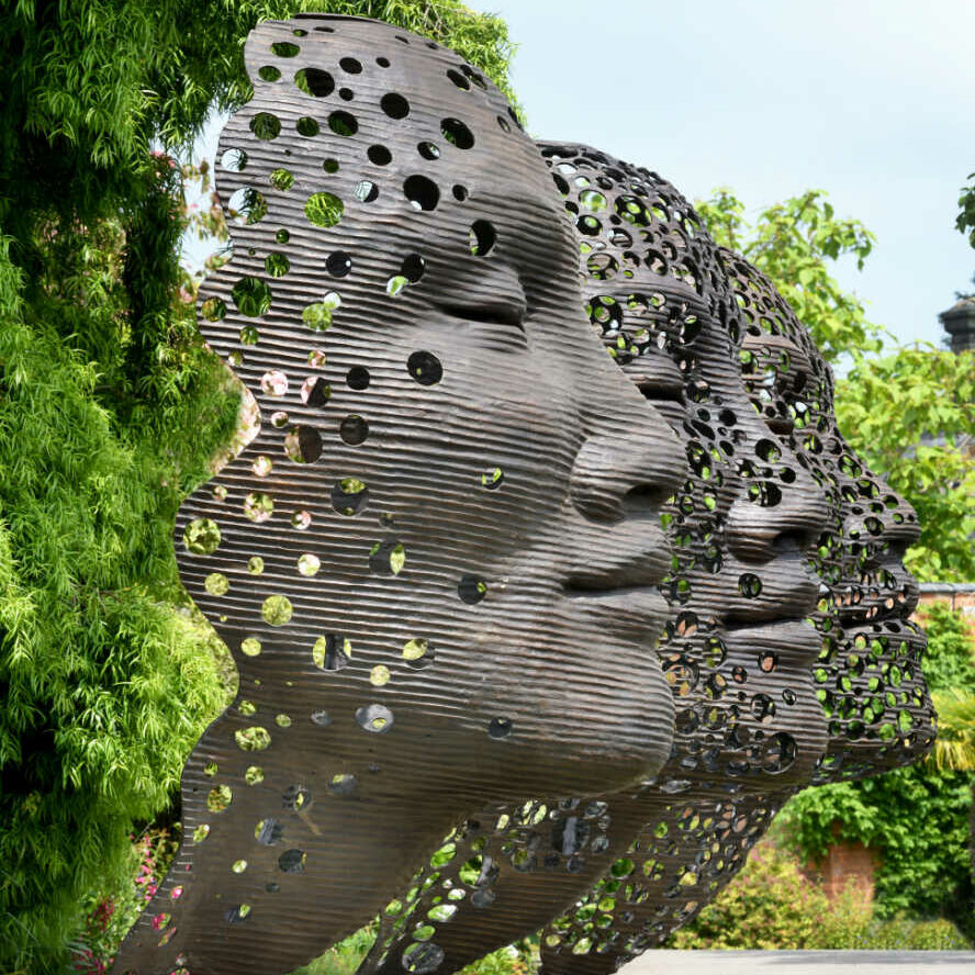Photo of Stream of Consciousness, bronze sculpture by Anton Smit